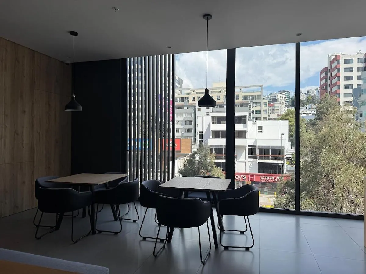 Modern Studio, Beautiful View, Great Location كويتو 0*,