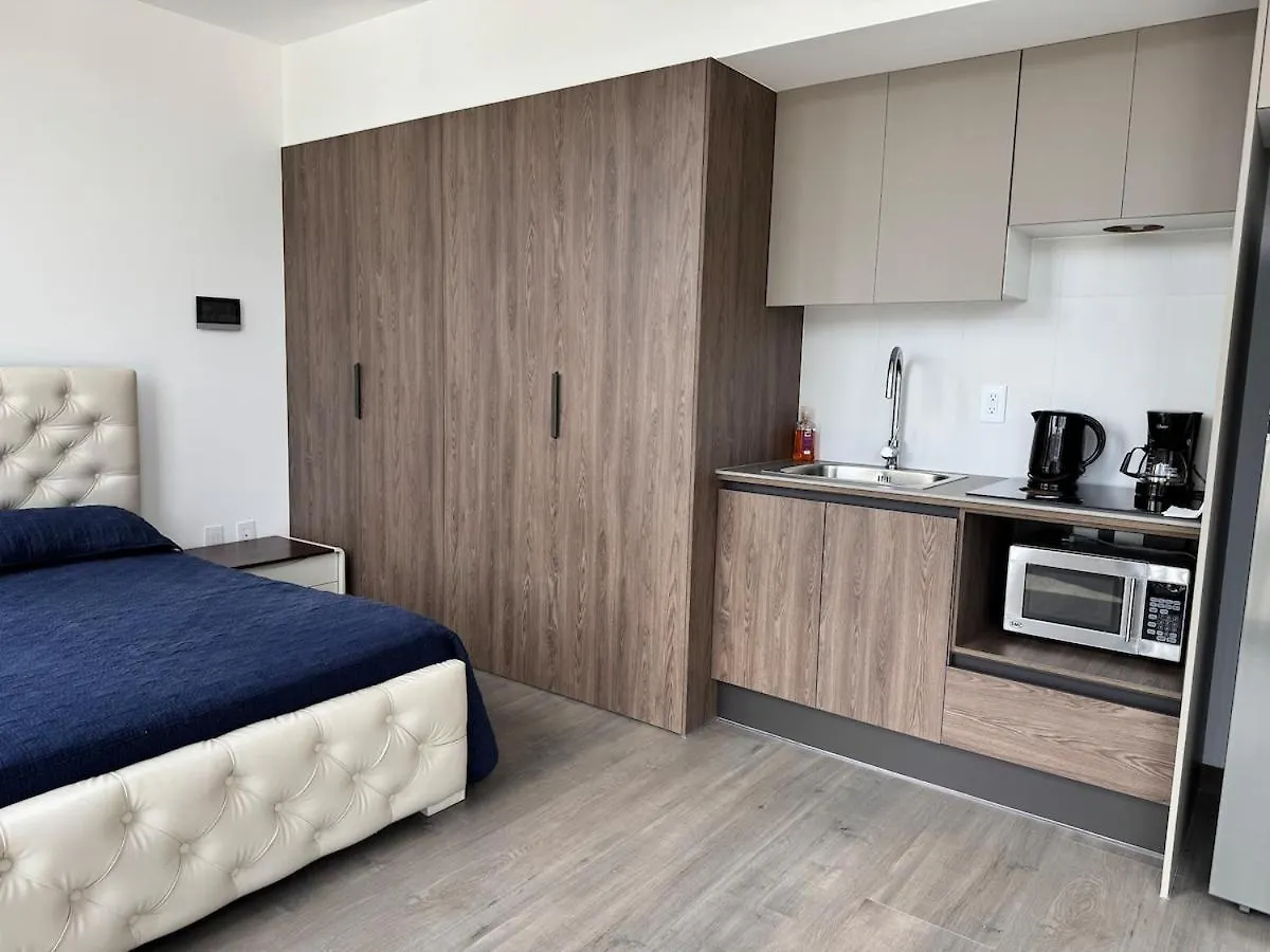 Modern Studio, Beautiful View, Great Location كويتو 0*,