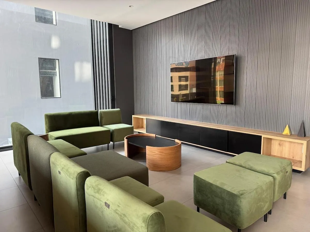 شقة Modern Studio, Beautiful View, Great Location كويتو